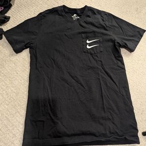 Nike double swoosh pocket tee